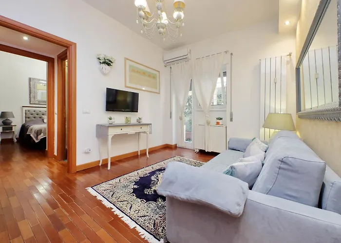 דירה S. Peter 2 - With Garden -50m From Metro