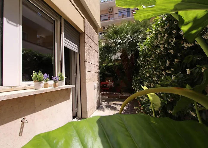 S. Peter 2 - With Garden -50m From Metro * Roma