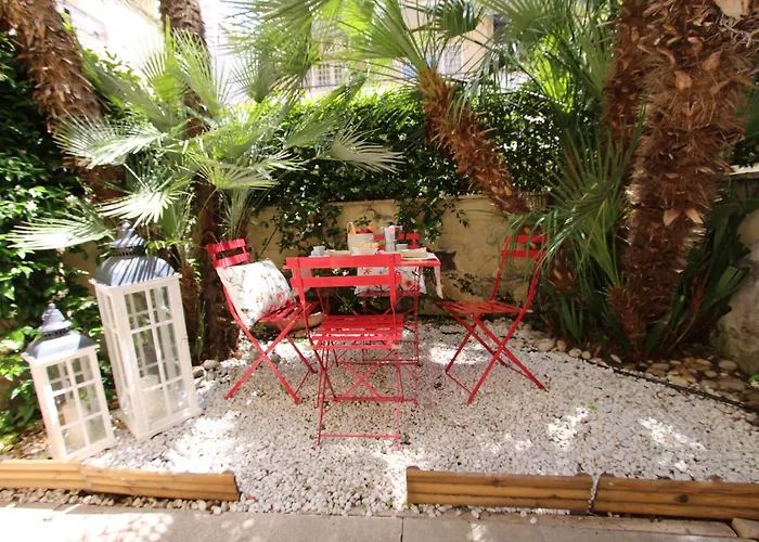 S. Peter 2 - With Garden -50m From Metro * רומא